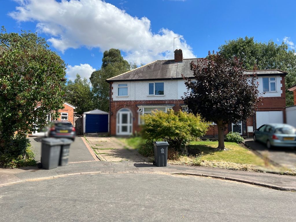 Greenland Avenue, Leicester LE5  