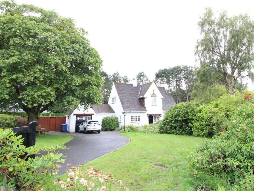 3 bed detached house for sale in Western Way, Darras Hall, Newcastle