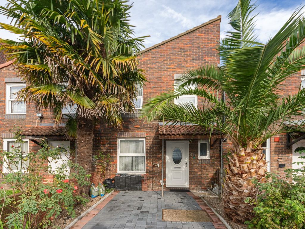 3 bed terraced house for sale in Berridge Road, London SE19, £500,000 Zoopla