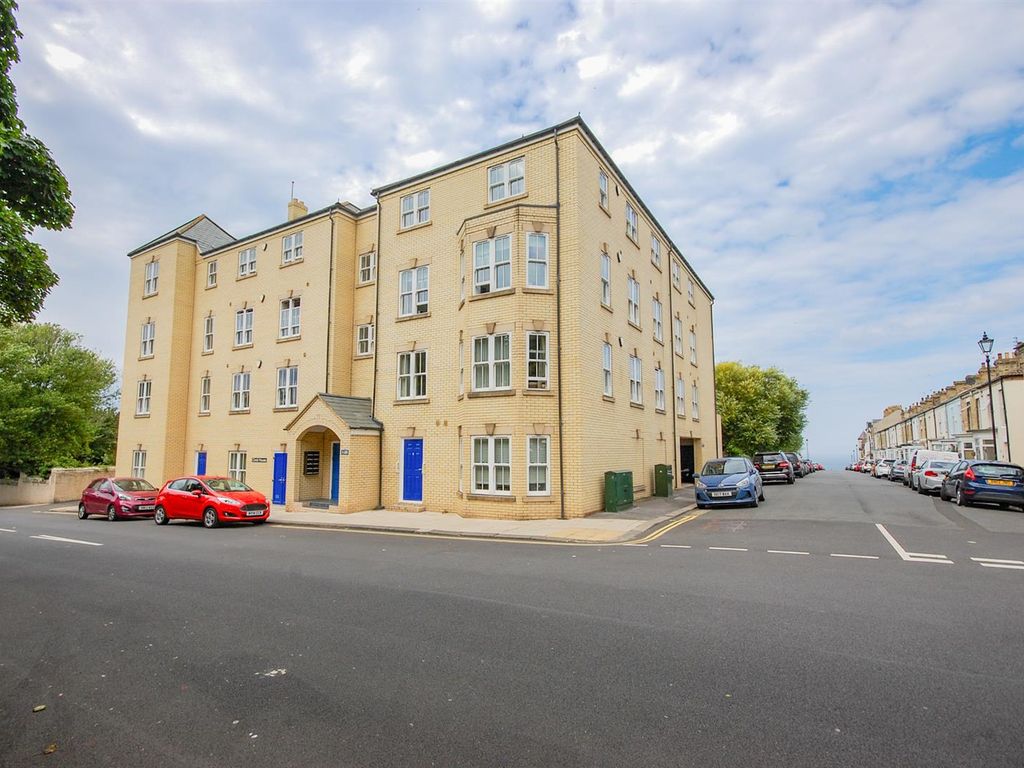 2 bed flat for sale in Milton Street, SaltburnByTheSea TS12 Zoopla