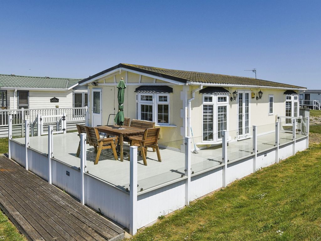 2 bed lodge for sale in Anchor Lane, Ingoldmells, Skegness PE25, £