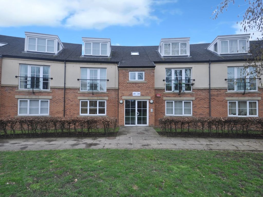 2 bed flat to rent in The Elms, 46 Henconner Lane, Bramley, Leeds, West