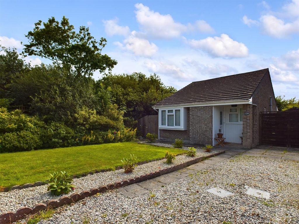 2 bed detached bungalow for sale in Vyvyan Drive, Quintrell Downs