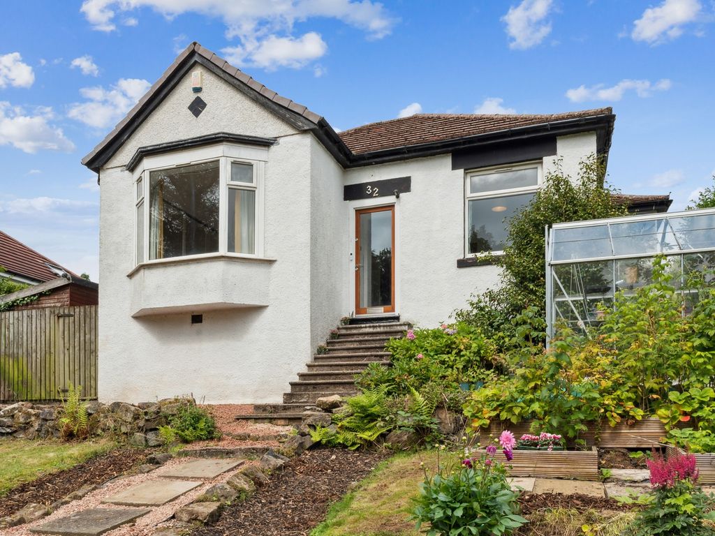 4 bed detached bungalow for sale in Busby Road, Carmunnock, Glasgow G76