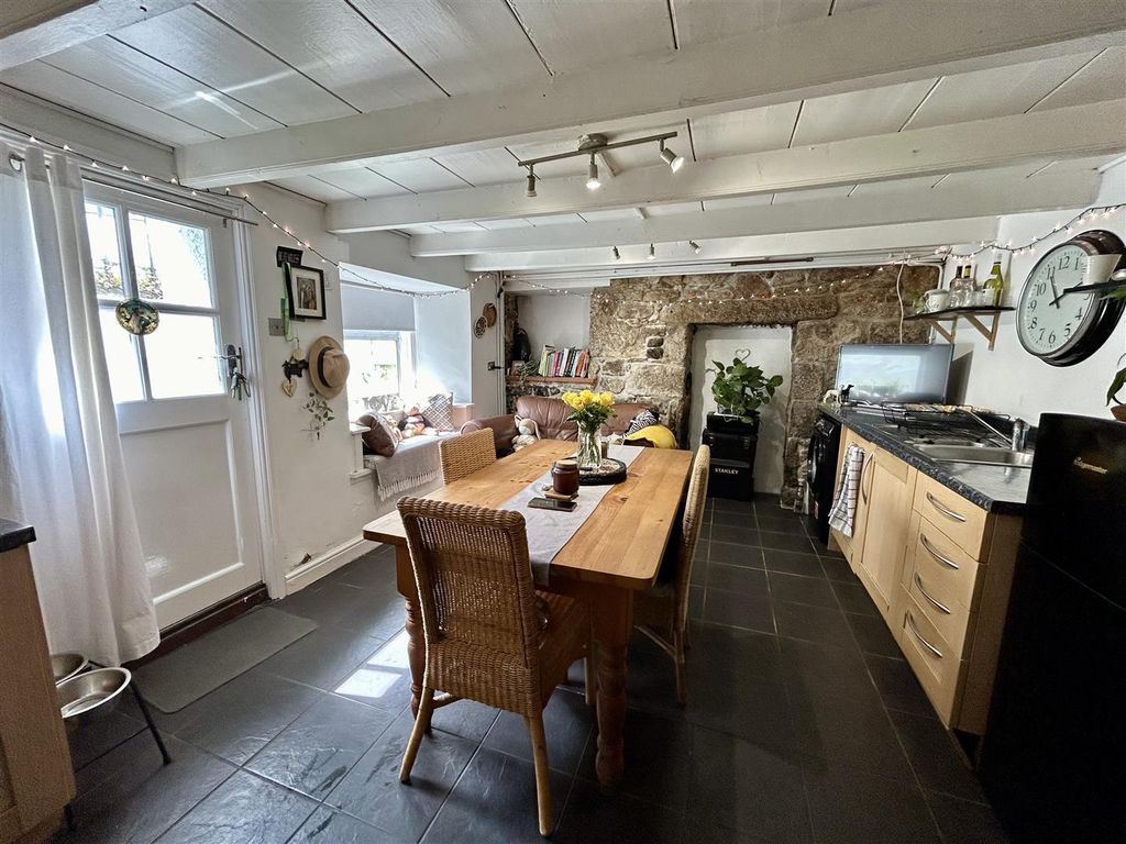 4 bed end terrace house for sale in Godolphin Road, Helston TR13, £