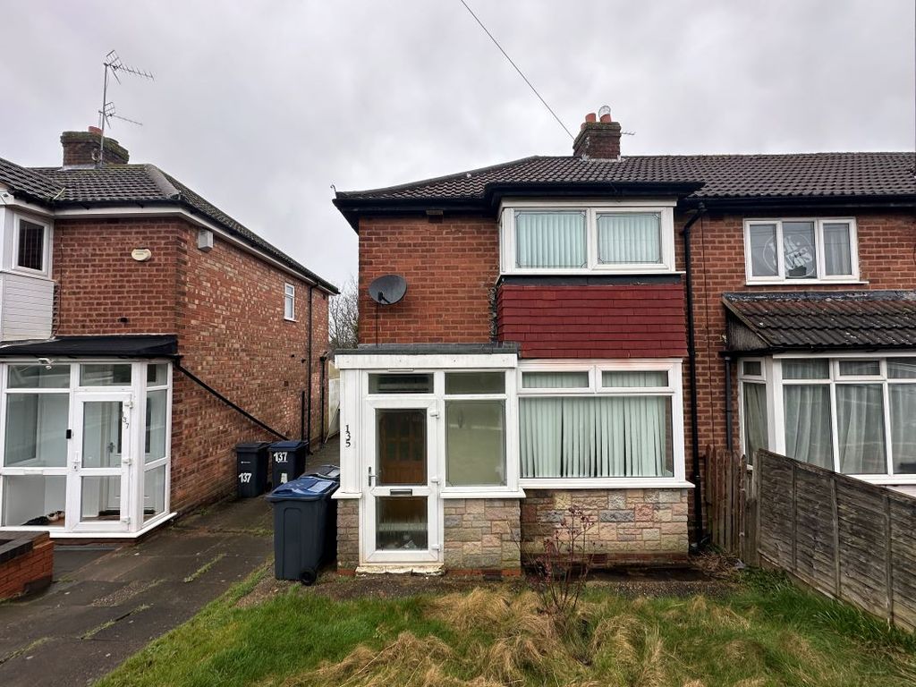 2 bed end terrace house for sale in 135 Nuthurst Road, Birmingham B31