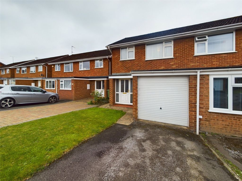 3 bed semidetached house for sale in Stanwick Drive, Cheltenham, Gloucestershire GL51, £250,000