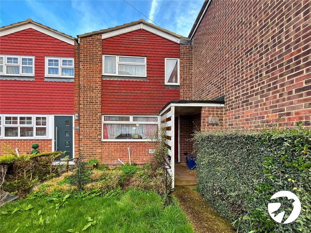 3 bed terraced house for sale in Highlands Close, Strood, Kent ME2, £
