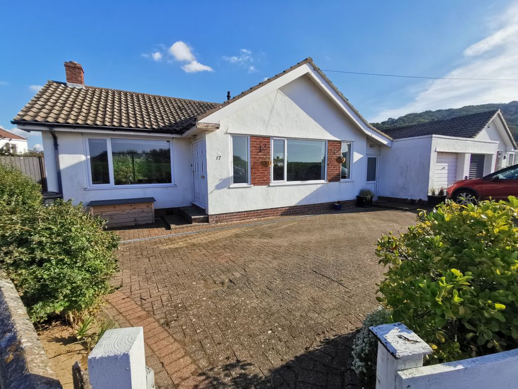 2 bed detached bungalow for sale in Beach Road, Kewstoke, WestonSuper