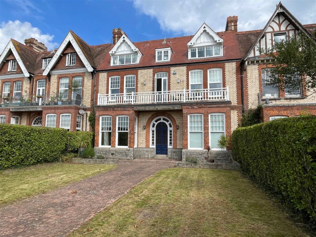 2 bed flat for sale in Queens Gate, Lipson, Plymouth PL4, £325,000 Zoopla