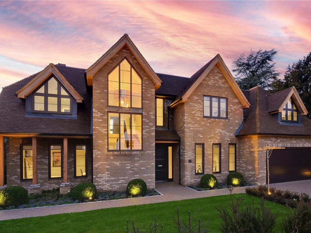 New home, 5 bed detached house for sale in Riverside Drive, Esher