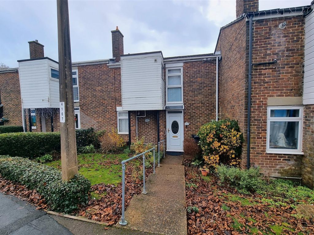 2 bed terraced house for sale in Willowfield, Harlow CM18, £270,000