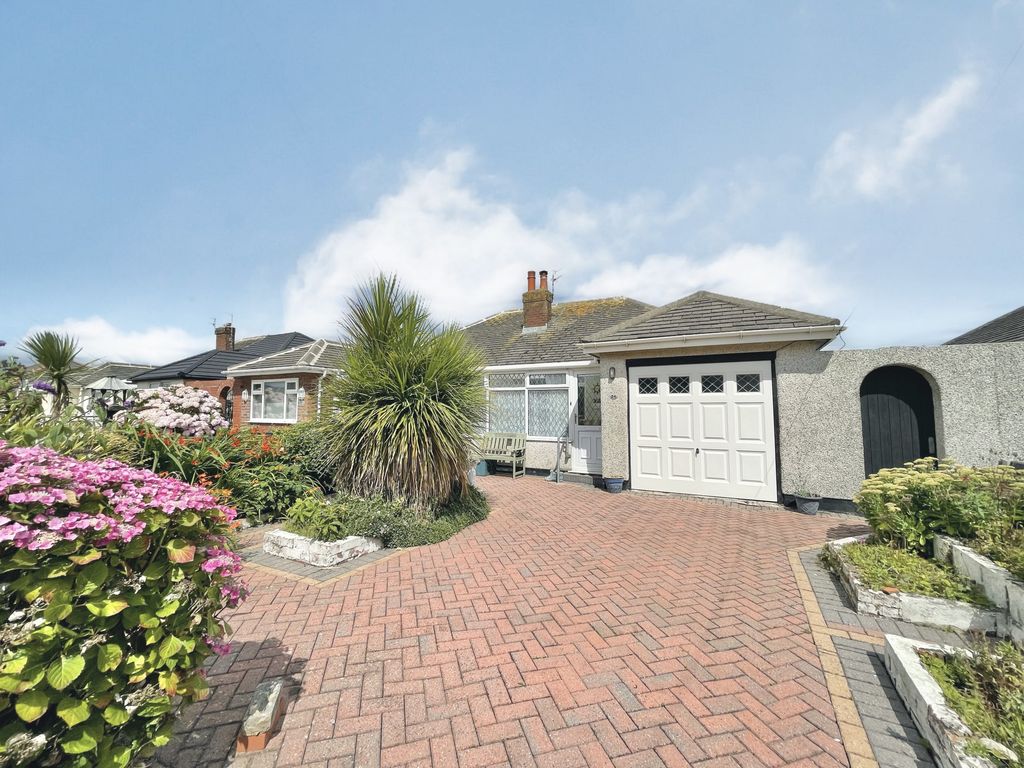 2 bed bungalow for sale in Shaftesbury Avenue, Cleveleys FY5, £180,000