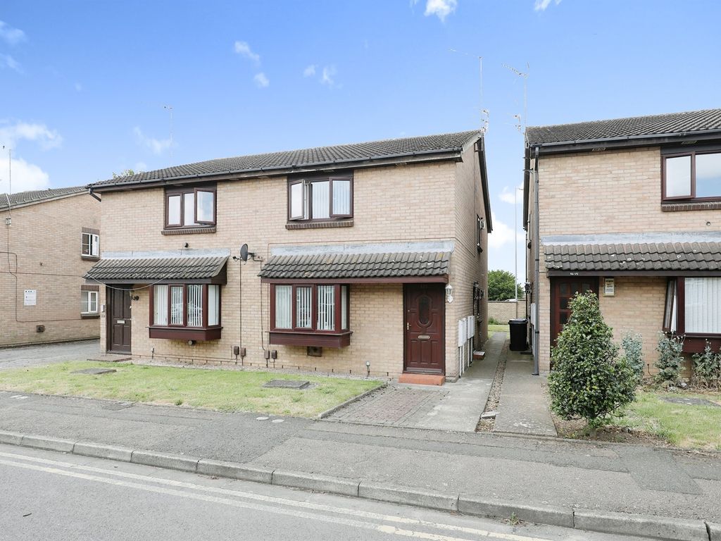 2 bed property for sale in Beech Avenue, Abington, Northampton NN3 Zoopla