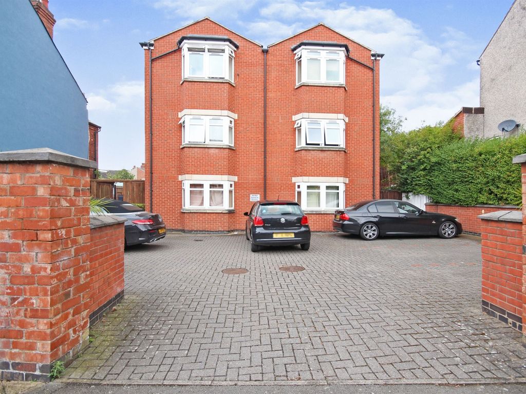 2 bed flat for sale in Harefield Road, Coventry CV2 Zoopla