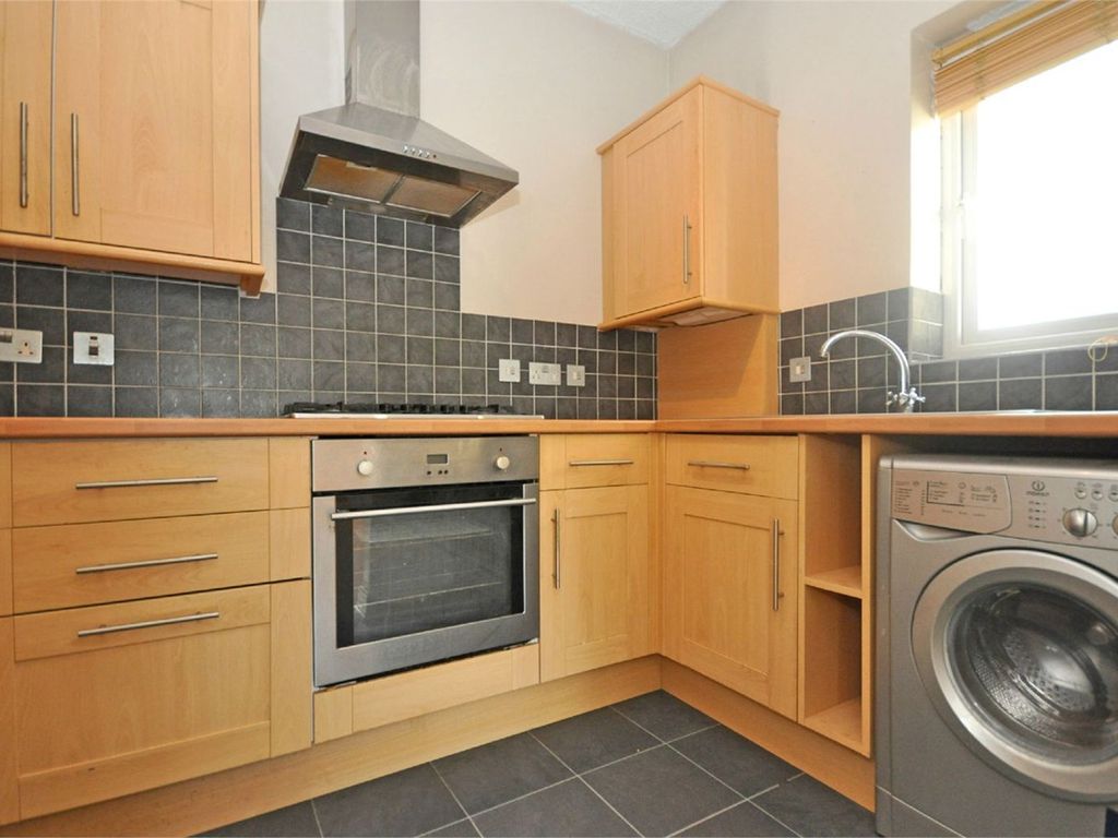 1 bed flat to rent in Painswick Road, Cheltenham GL50 Zoopla