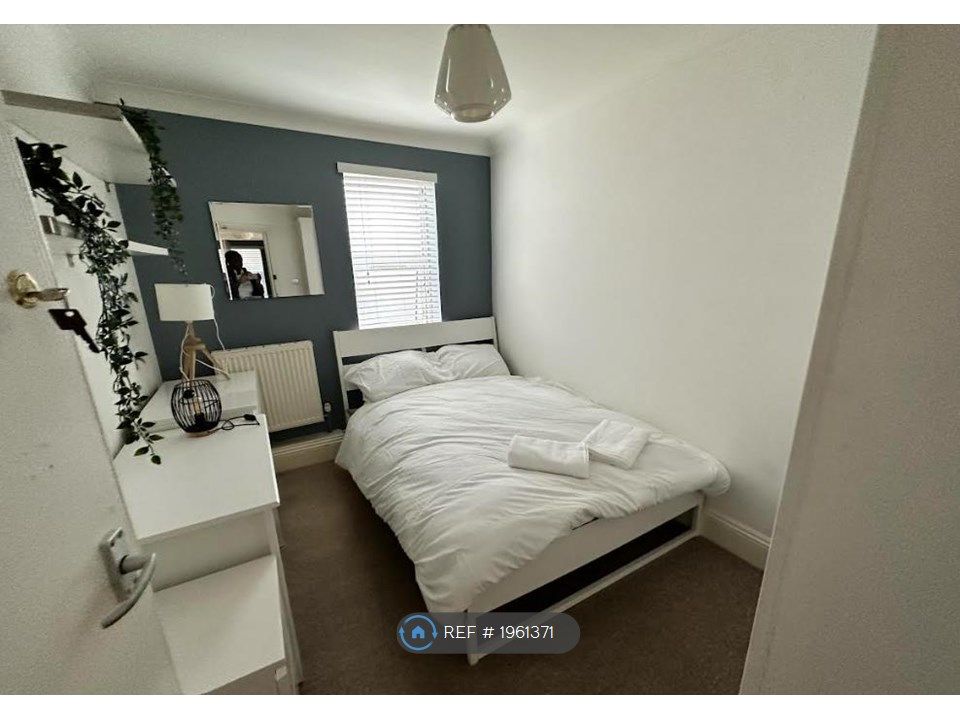 Room to rent in Lyon Street, Southampton SO14, £600 pcm Zoopla