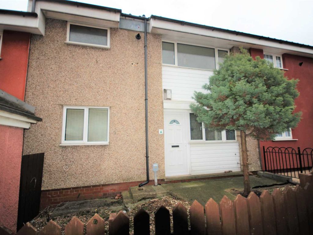 3 bed terraced house for sale in Patrington Garth, Bransholme, Hull HU7