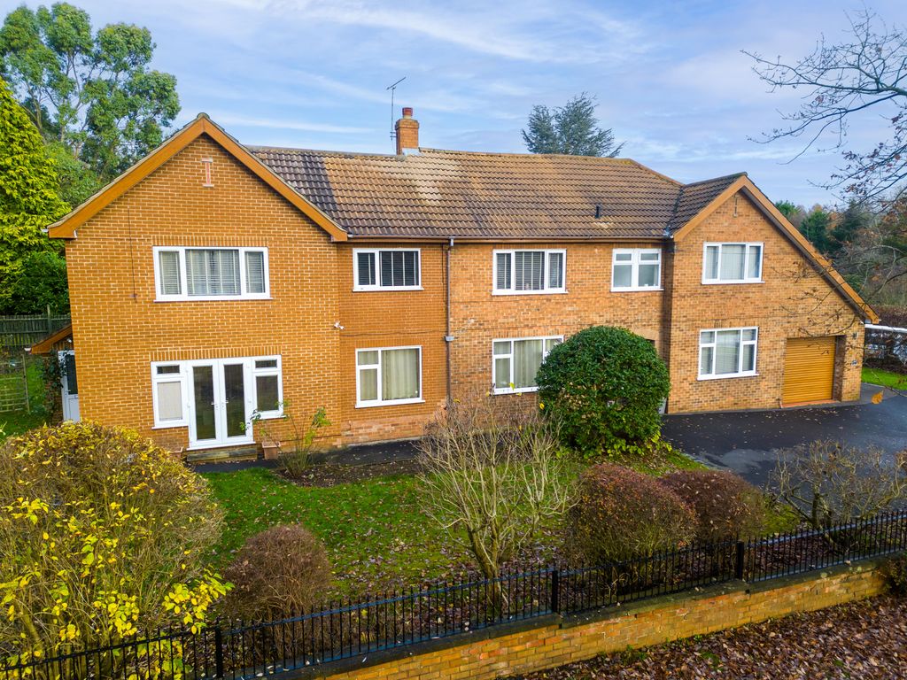 6 bed detached house for sale in Foxhill Avenue, Weetwood, North Leeds