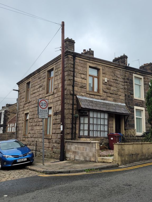 3 bed end terrace house for sale in Dukes Brow, Blackburn, Lancashire