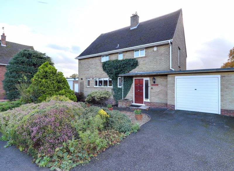 4 bed detached house for sale in Hyde Lea, Stafford, Staffordshire ST18