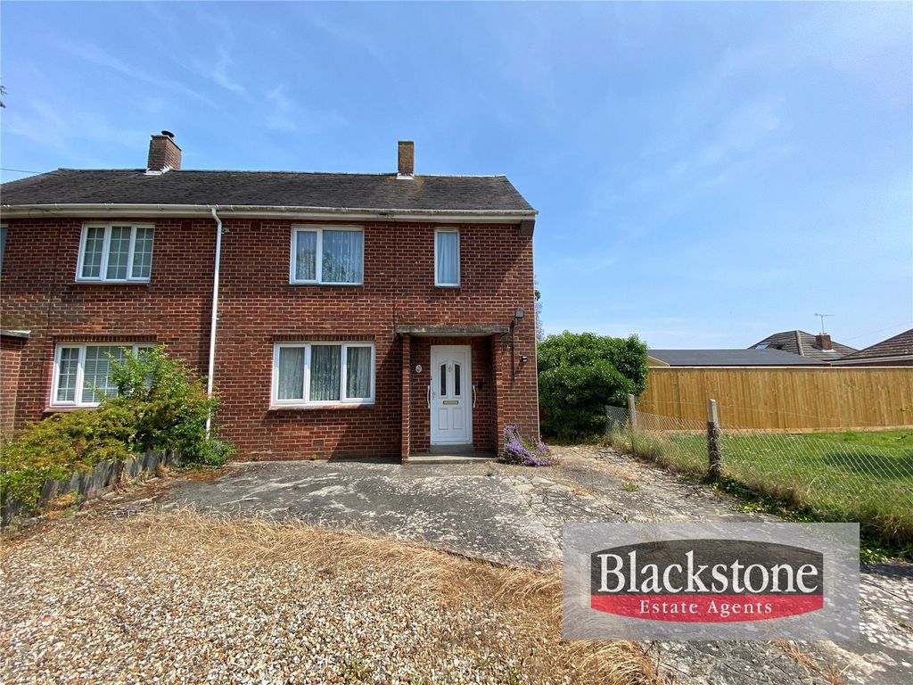 2 bed semidetached house for sale in Creasey Road, Bear Cross