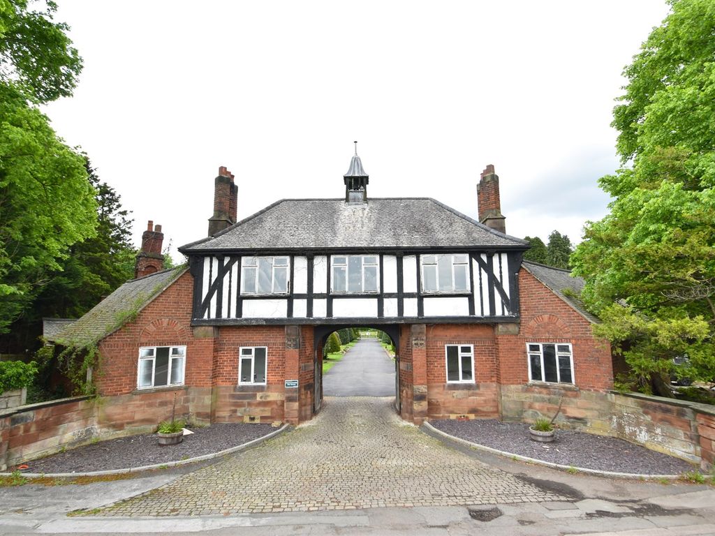 4 bed detached house for sale in Chelford Road, Alderley Edge SK9, £
