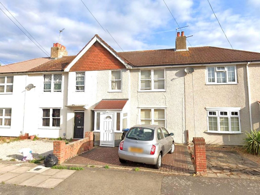 3 bed terraced house for sale in Whatley Avenue, London SW20, £575,000