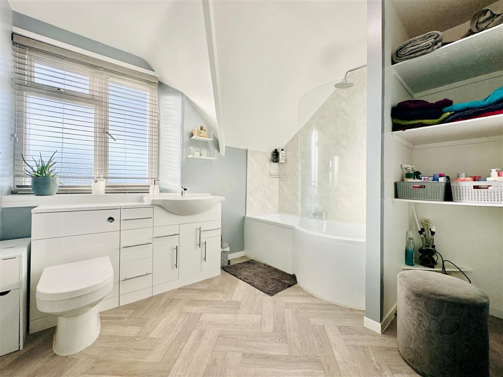 3 bed terraced house for sale in Garlic Rea, Brixham TQ5, £360,000 Zoopla