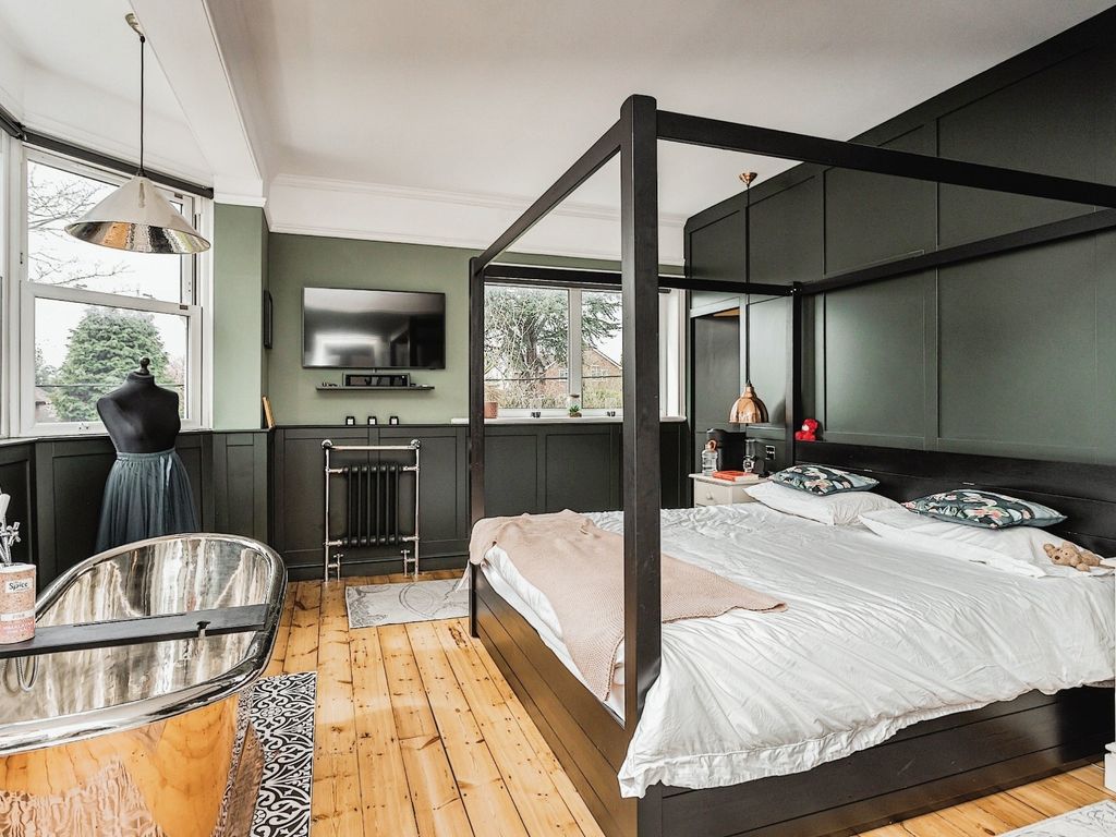 5 bed semidetached house for sale in Views Path, Beech Hill, Haywards