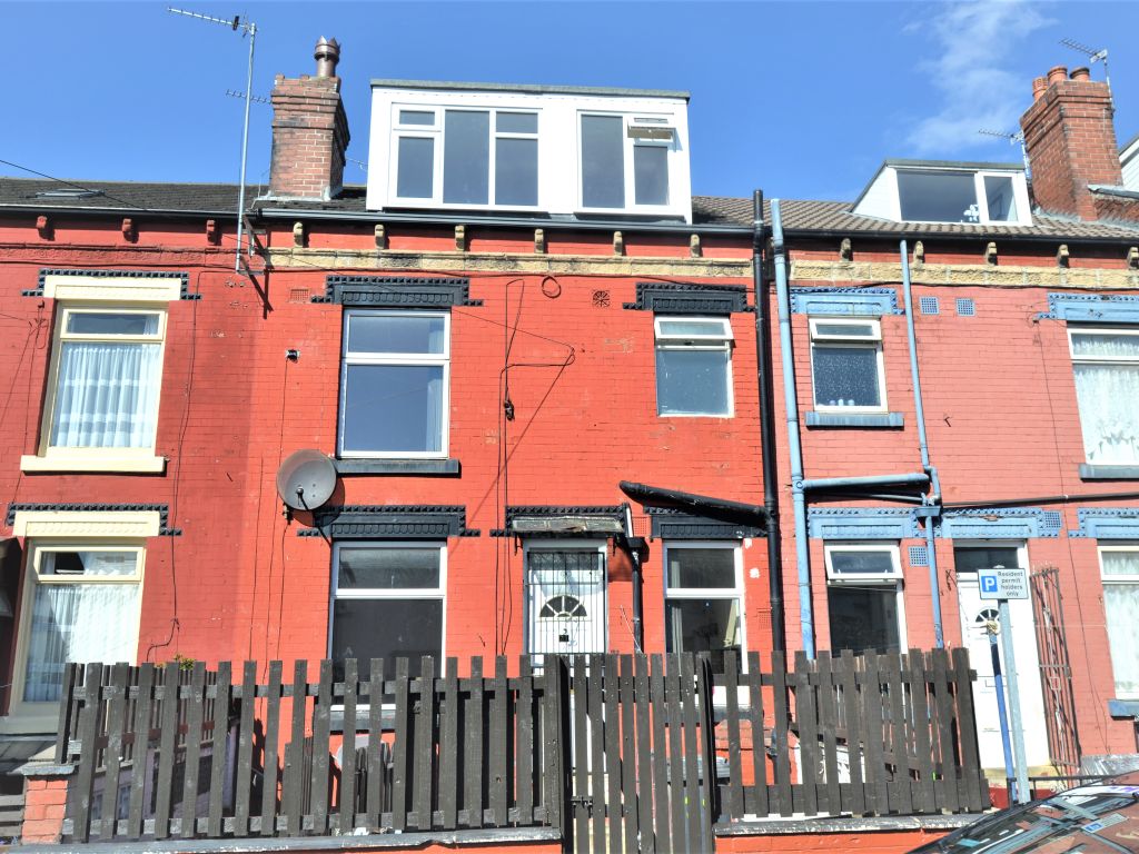 2 bed terraced house to rent in Clifton Grove, Harehills LS9 Zoopla