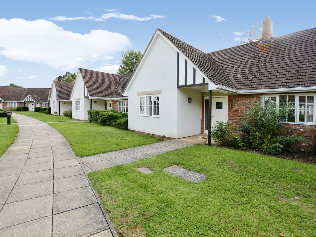2 bed bungalow for sale in Brampton Valley Lane, Chapel Brampton