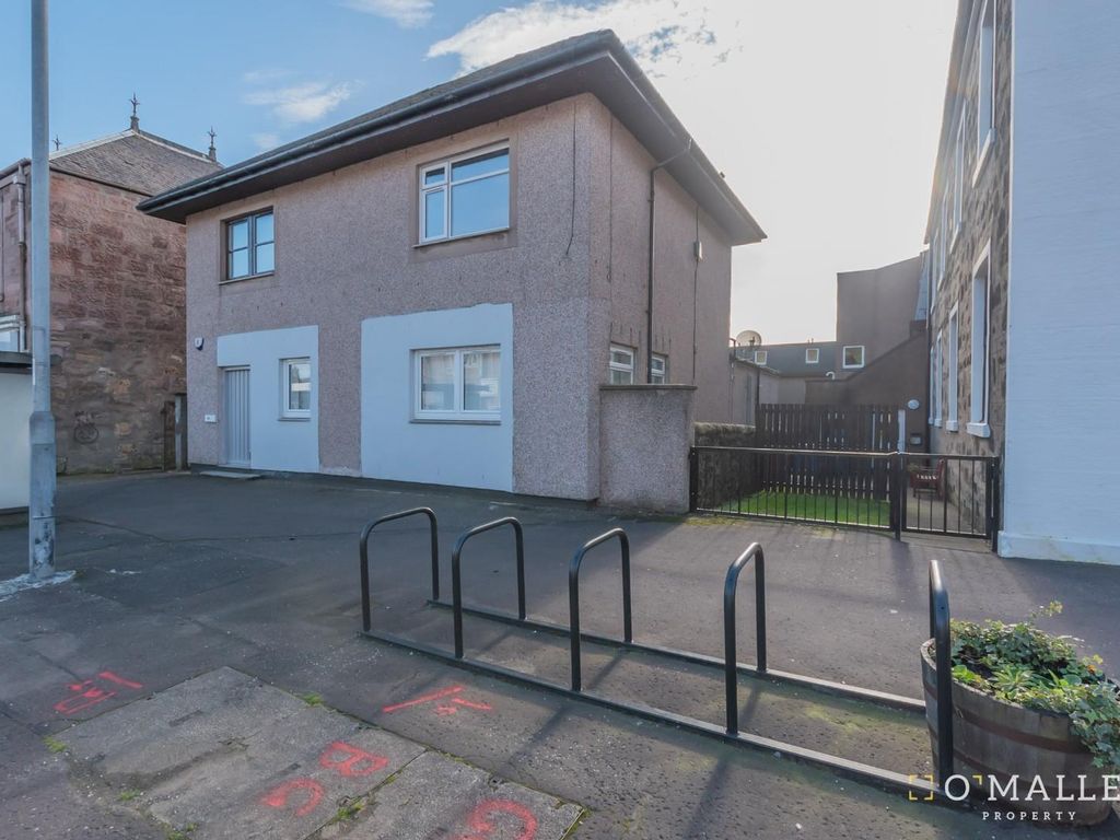 1 bed flat for sale in High Street, Tillicoultry FK13, £64,995 Zoopla