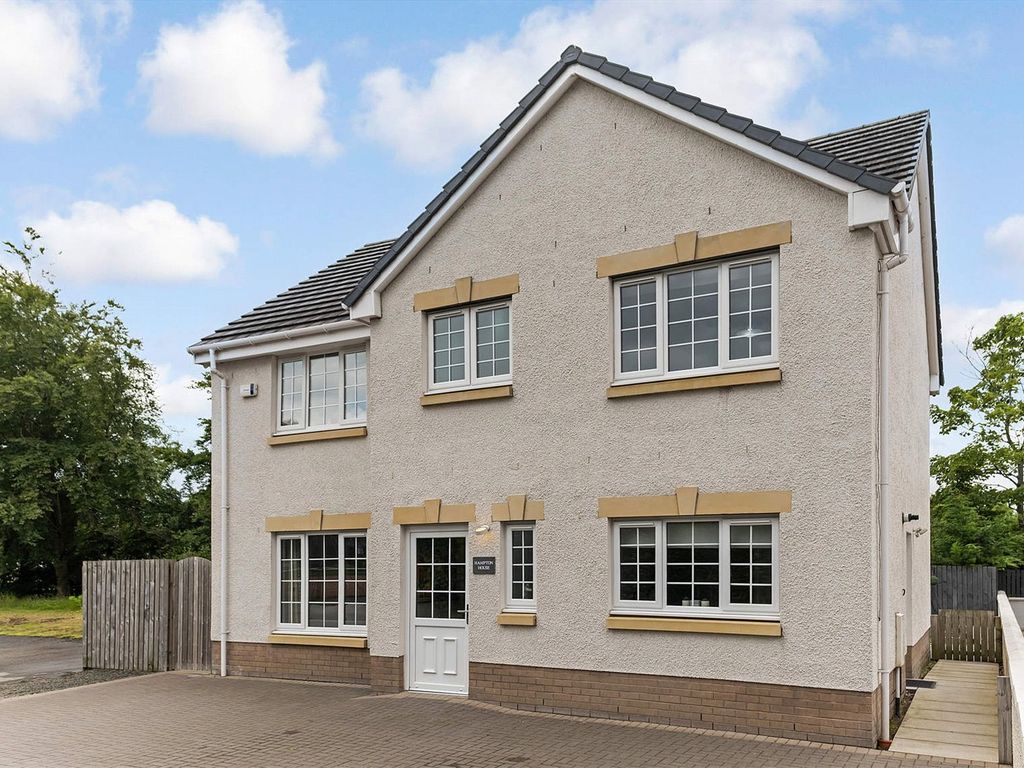 4 bed detached house for sale in Hampton House, Whitemoss Grove, East