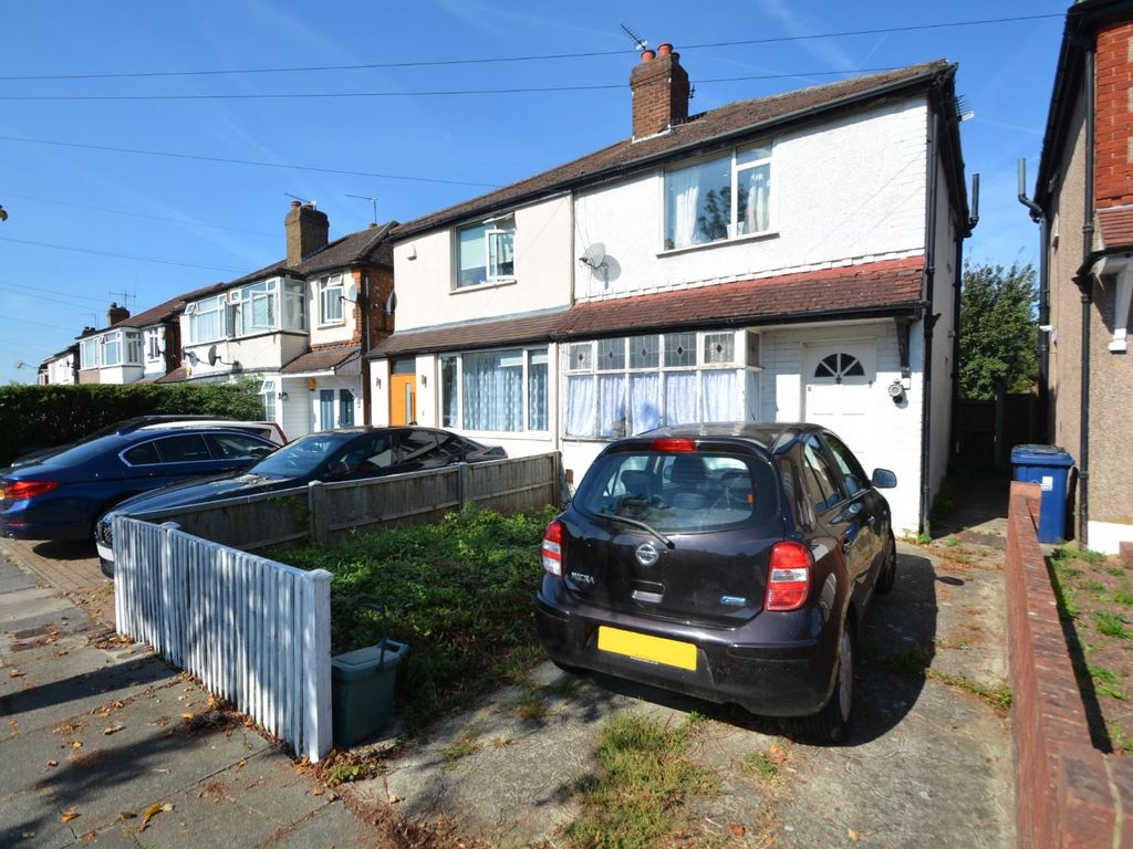 3 bed semidetached house for sale in Wood End Gardens, Northolt UB5, £