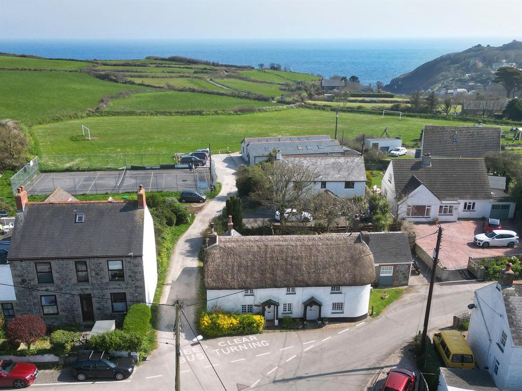 3 bed cottage for sale in Ruan Minor, Helston TR12, £375,000 Zoopla