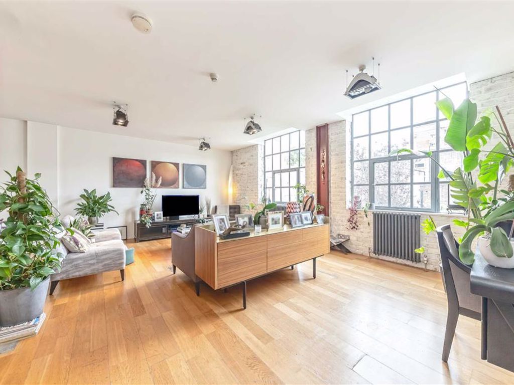 Whitacre Mews, London SE11  