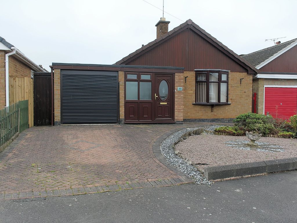 2 bed detached bungalow for sale in Piers Road, Glenfield, Leicester LE3, £300,000 Zoopla
