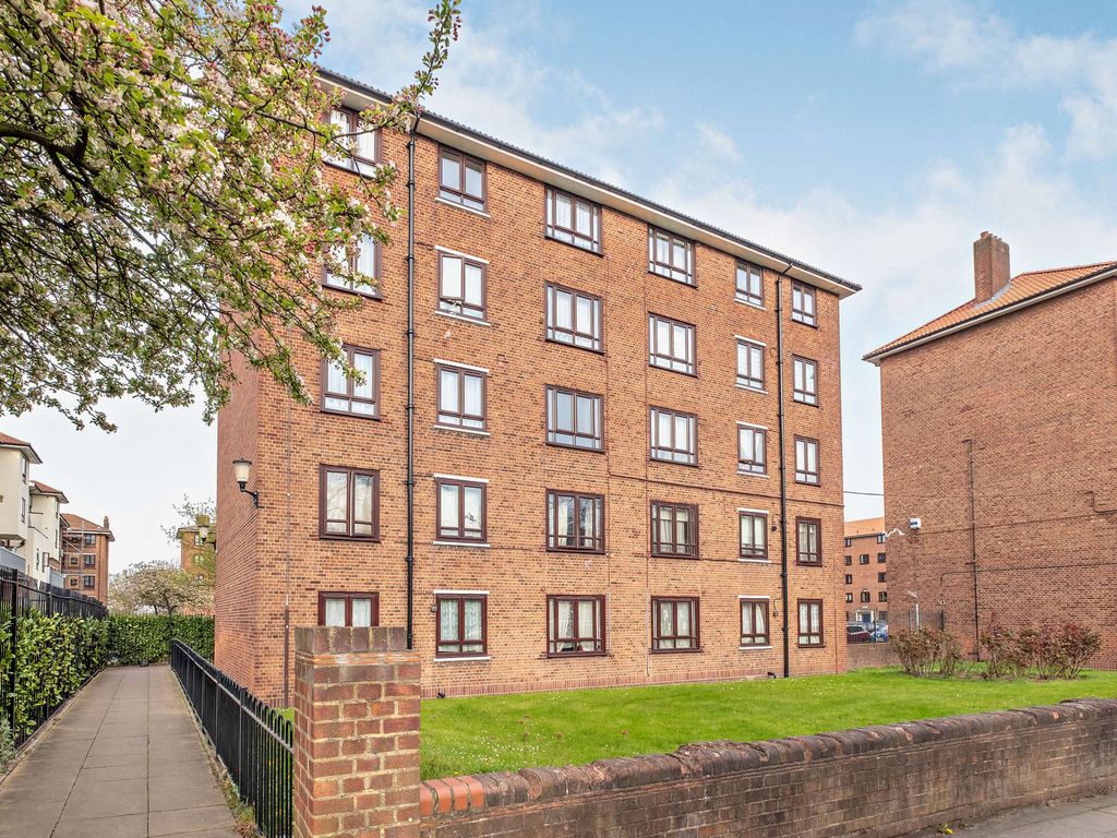 Fawcett Estate, Clapton Common, London E5