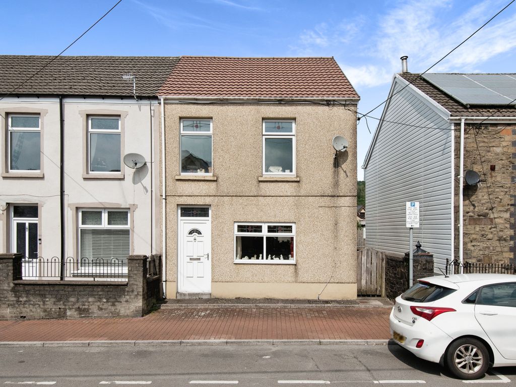 2 bed end terrace house for sale in High Street, Glynneath, Neath