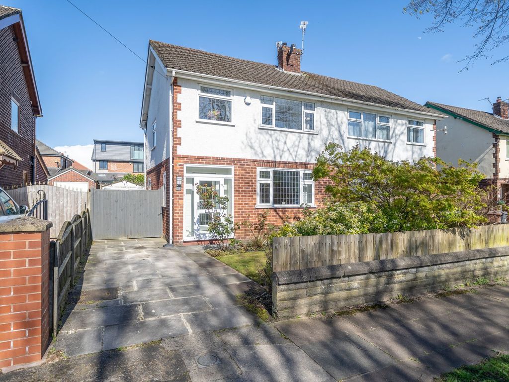3 bed semidetached house for sale in Nazeby Avenue, Crosby L23, £