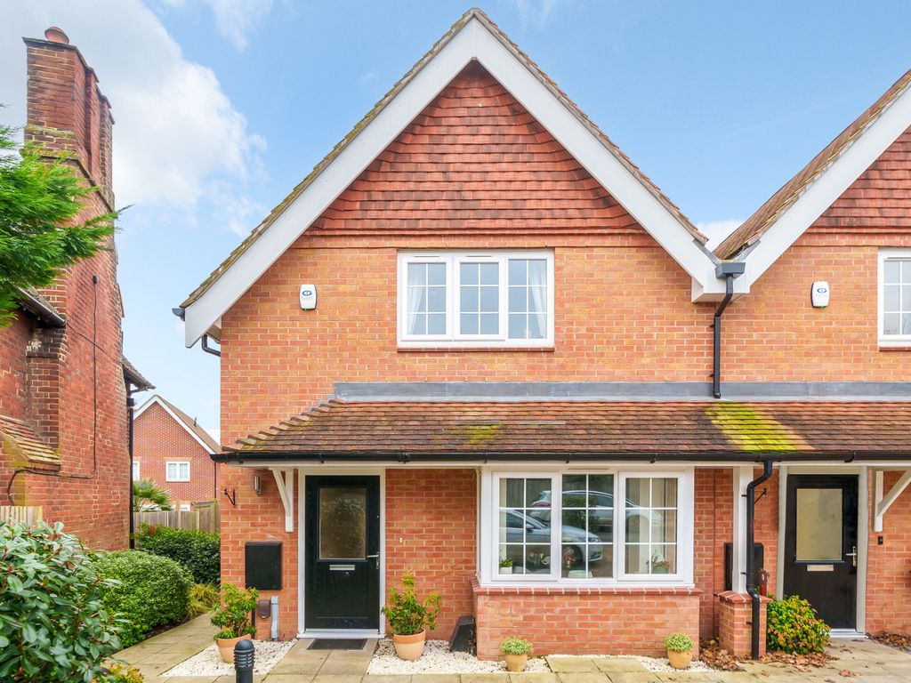 3 bed end terrace house for sale in Sandcross Lane, Reigate, Surrey RH2