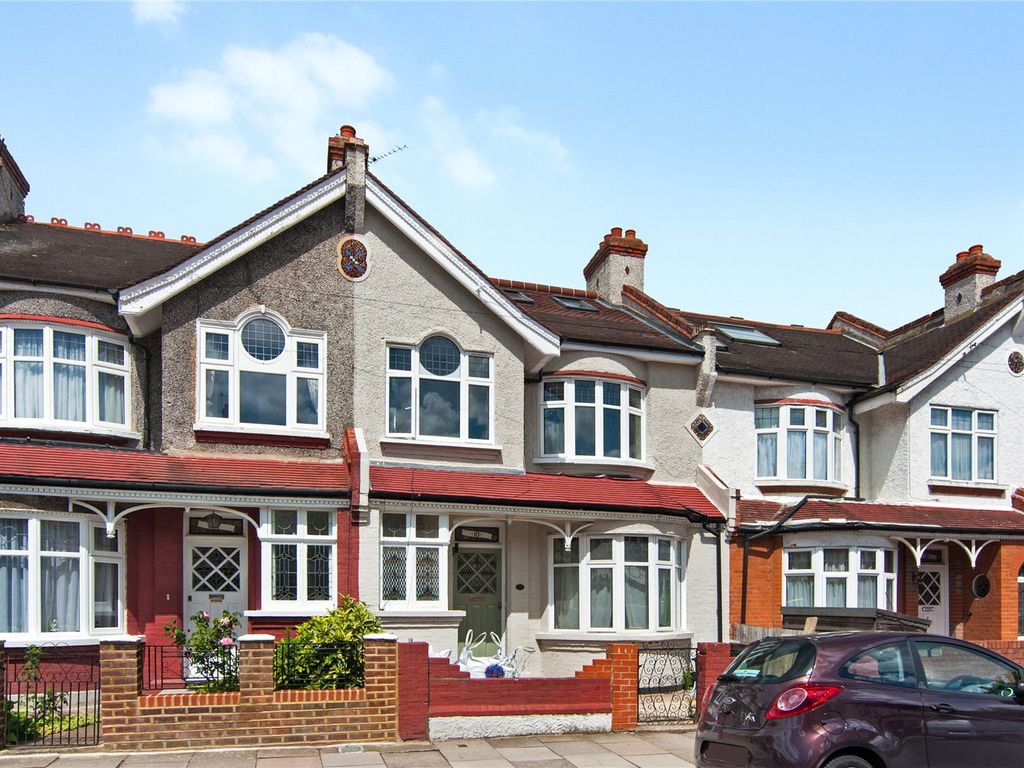 5 bed terraced house to rent in 10 Montana Road, Tooting, London SW17