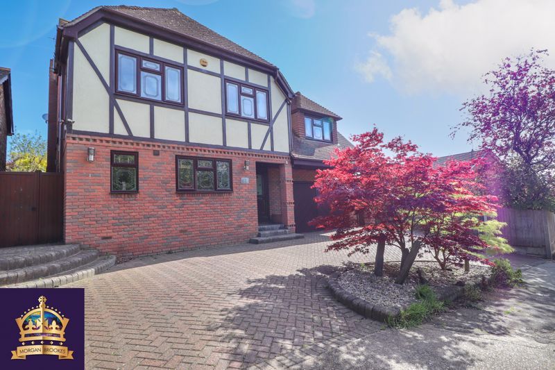 5 bed detached house for sale in Thundersley Church Road, Benfleet SS7