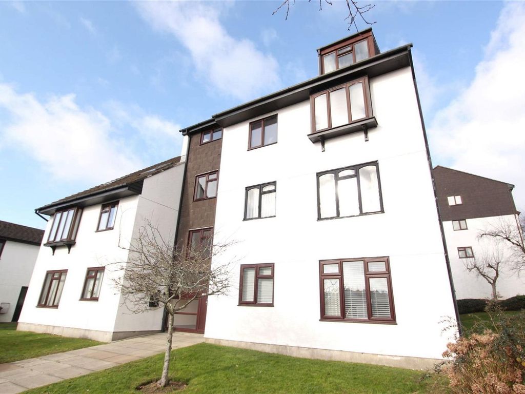 2 bed flat to rent in St. Boniface Close, Plymouth PL2, £850 pcm Zoopla