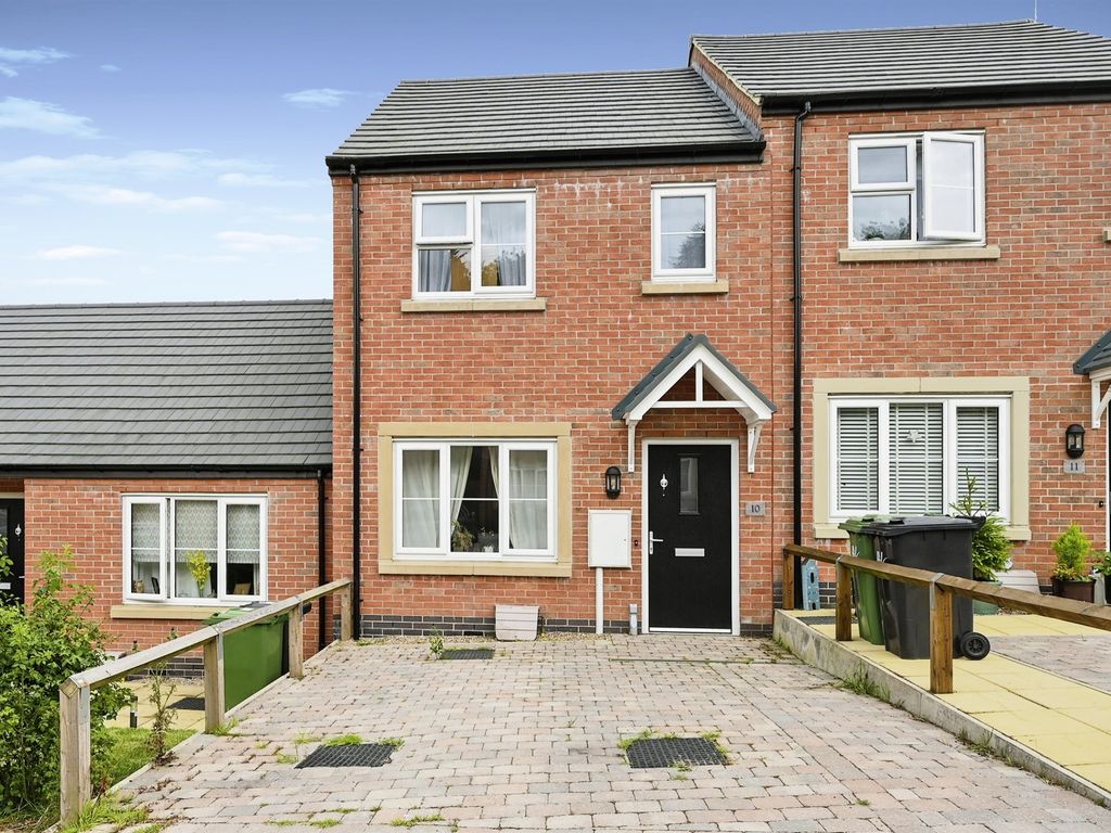 2 bed terraced house for sale in Oakwell Drive, Crich, Matlock DE4, £