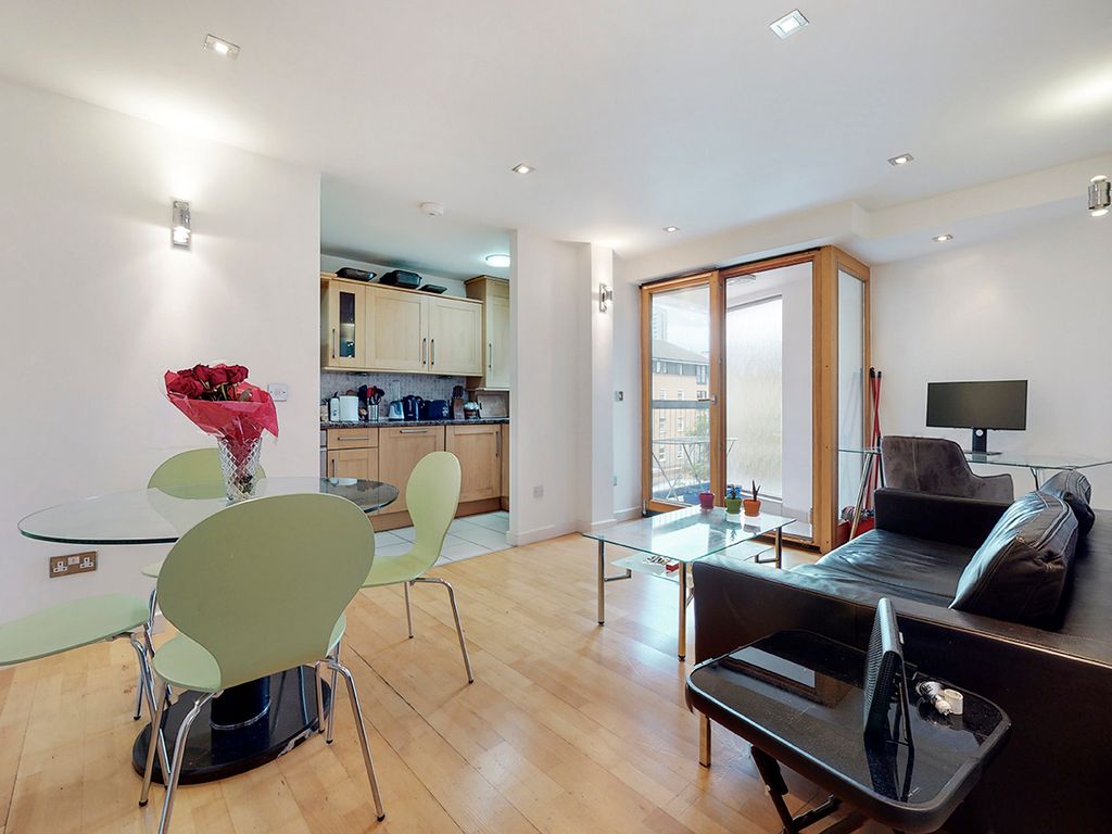 2 bed flat to rent in Heneage Street, Spitalfields E1, £2,500 pcm Zoopla