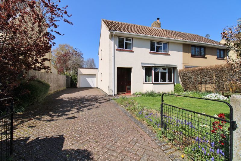 3 bed semidetached house for sale in Fane Drive, Berinsfield