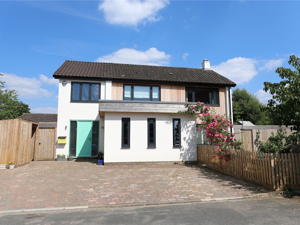 4 bed detached house for sale in Ashley Close, Charlton Kings
