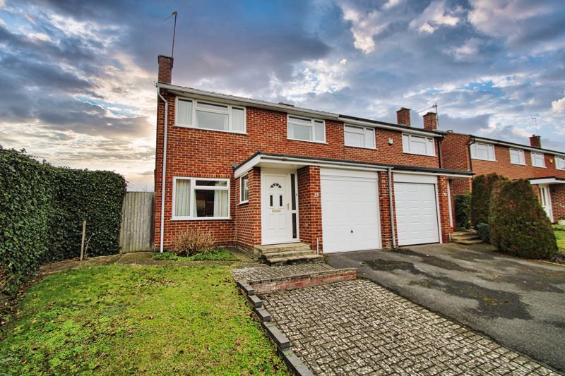 3 bed semidetached house for sale in Ilges Lane, Cholsey, Wallingford